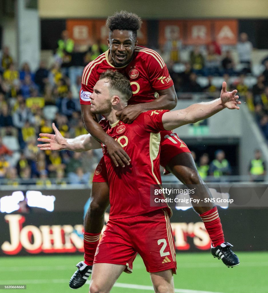 Hacken68 Aberdeen's Nicky Devlin celebrates with teammates after making it 2-2 ...