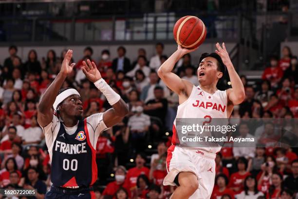 Yuki Togashi of Japan drives to the basket during the international basketball game between Japan and France at Ariake Arena on August 17, 2023 in...