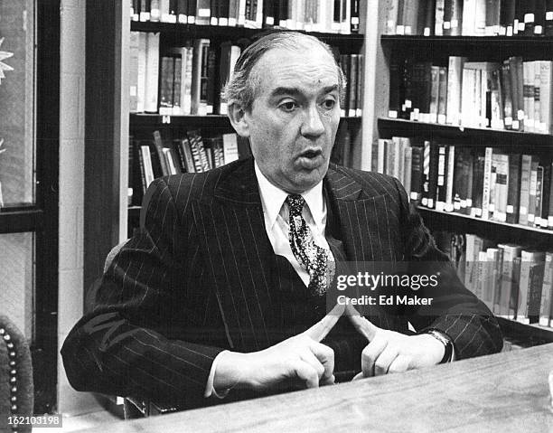 Sol Roth 60 Rabbi Roth Stock Photos, High-Res Pictures, and Images - Getty Images