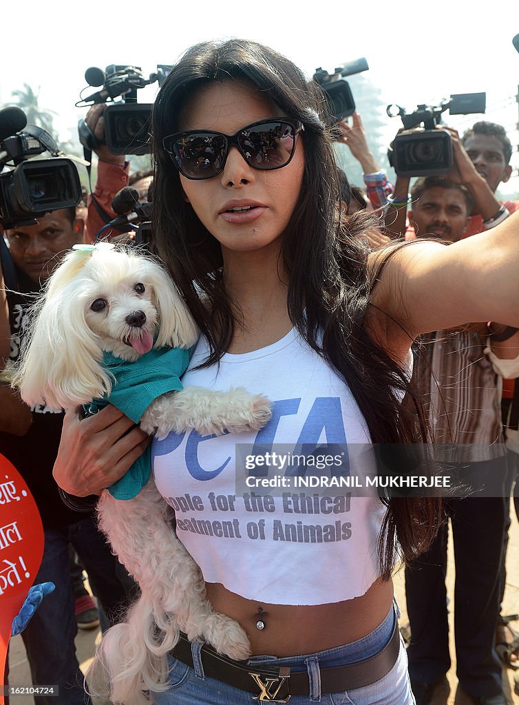 INDIA-ANIMAL-PETA-BOLLYWOOD