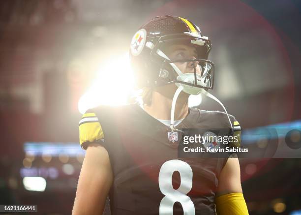 Kenny Pickett of the Pittsburgh Steelers warms up prior to an NFL preseason football game against the Atlanta Falcons at Mercedes-Benz Stadium on...