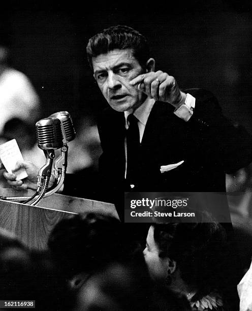 Nathan Larson Photos and Premium High Res Pictures - Getty Images