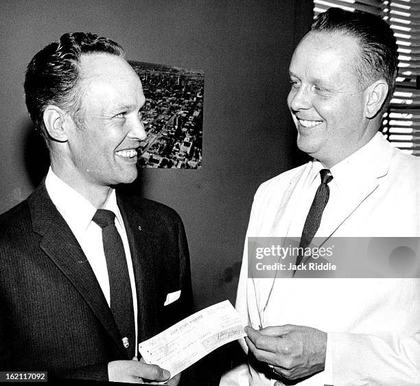 Denver Riddle Frank Riddle Photos and Premium High Res Pictures - Getty Images