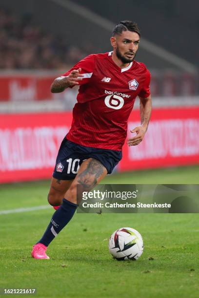 Remy Cabella of Lille OSC controls the ball during the Europa Conference League play-off match between Lille and HNK Rijeka at Stade Pierre Mauroy on...