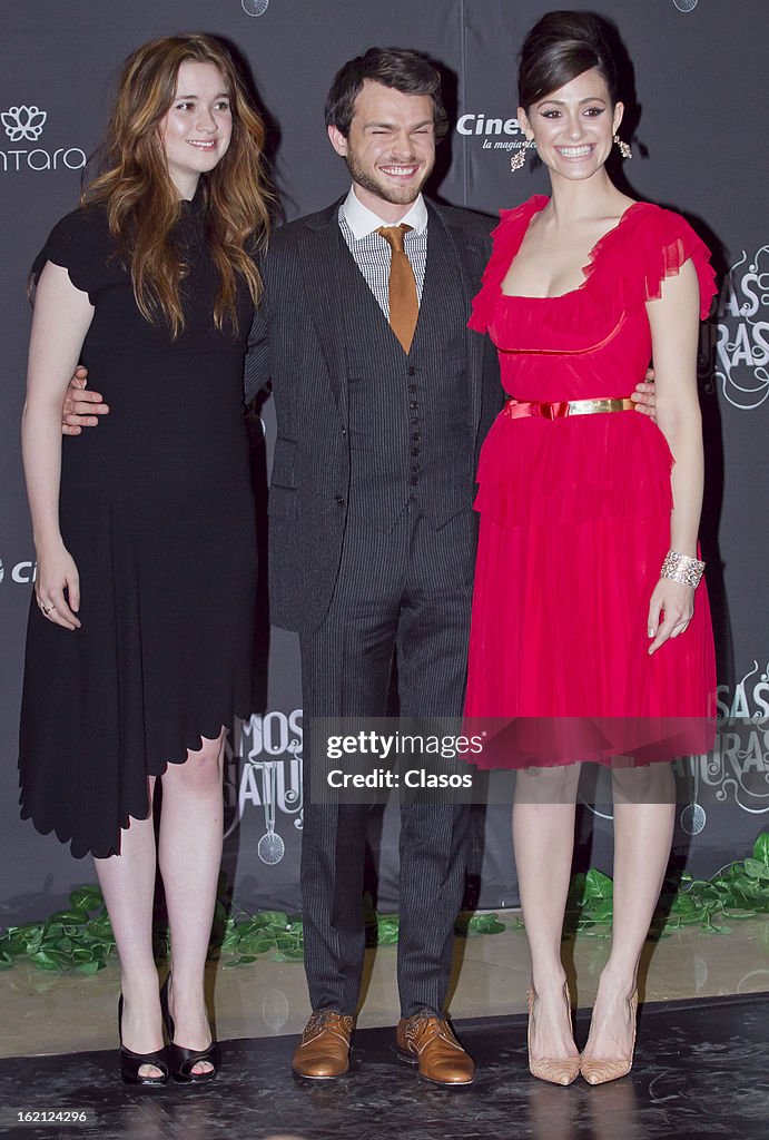 Beautiful Creatures Red Carpet in Mexico