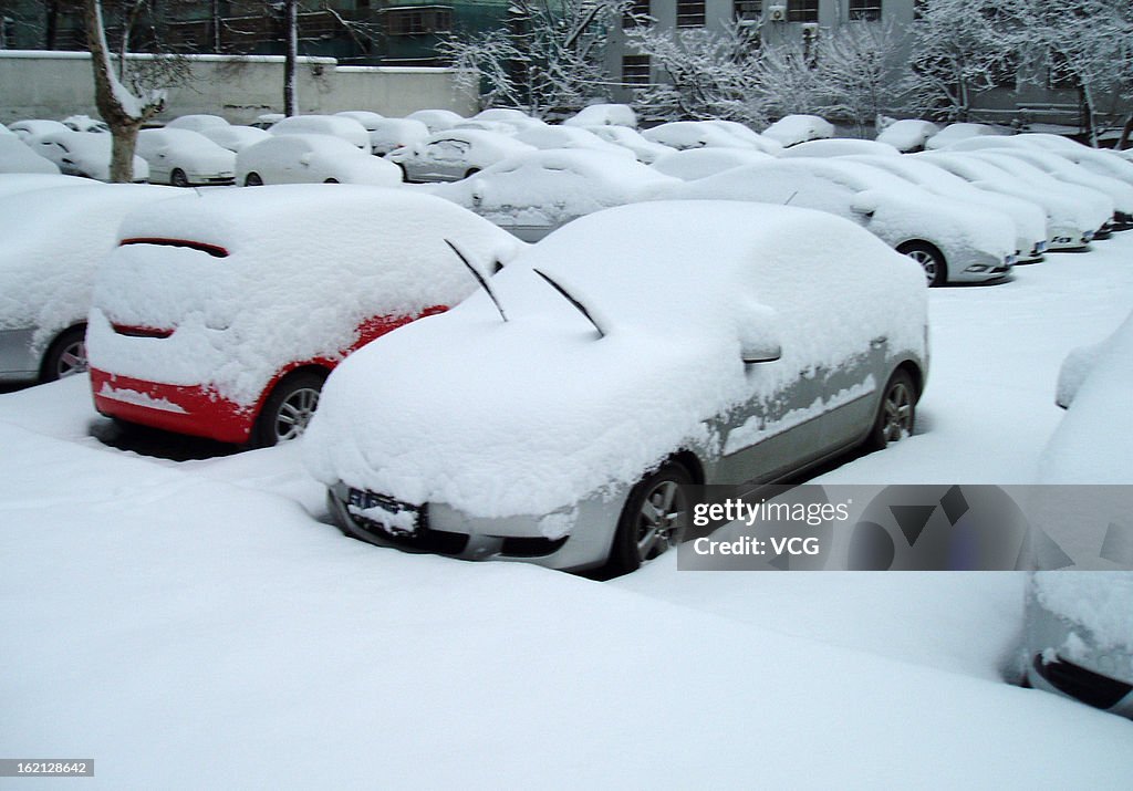 Heavy Snow Hits East China