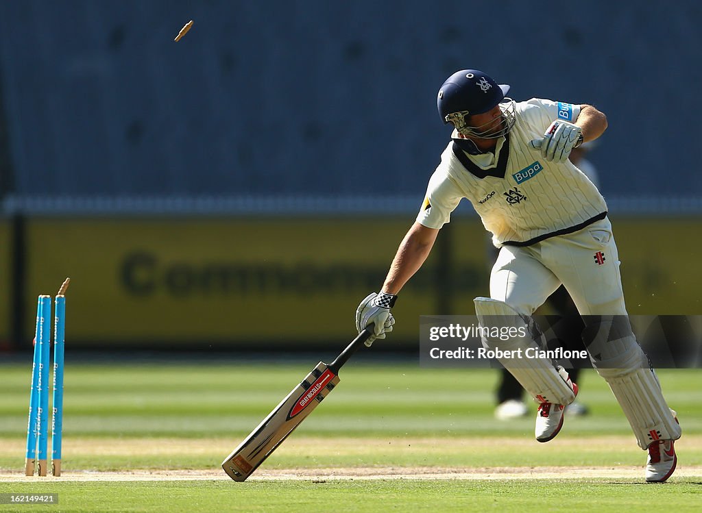 Sheffield Shield - Bushrangers v Bulls: Day 3