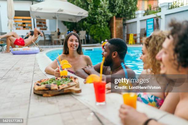Eating In The Pool Pool Side Eating Photos and Premium High Res Pictures - Getty Images