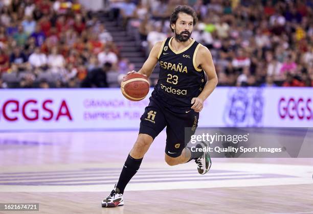 Sergio Llul of the Spain Men's National Basketball Team drives to the basket during the Ciudad de Granada Trophy match between Spain and Canada at...