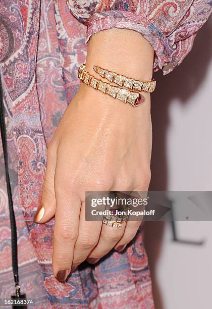 Actress Kate Walsh arrives at the Elizabeth Taylor Bulgari Event At The New Bulgari Beverly Hills Boutique on February 19, 2013 in Beverly Hills,...