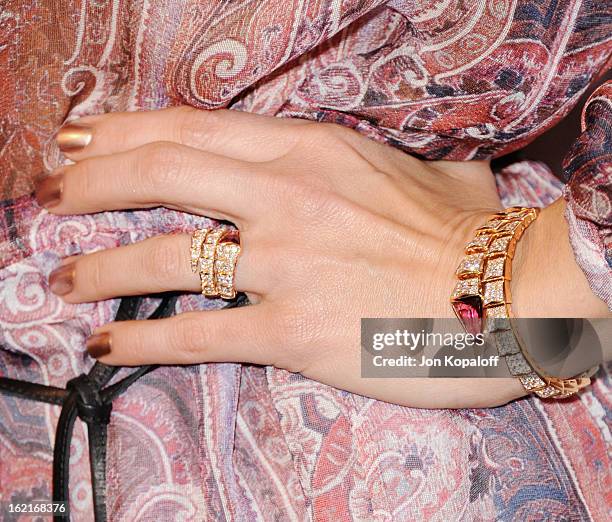 Actress Kate Walsh arrives at the Elizabeth Taylor Bulgari Event At The New Bulgari Beverly Hills Boutique on February 19, 2013 in Beverly Hills,...