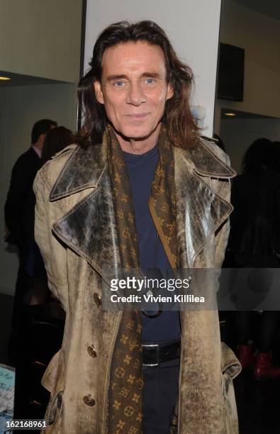 Stylist George Blodwell attends Art + Beauty Oscar Celebration For NYC Contemporary Artist Bobby Hill at Metodo Rossano Ferretti Hair Spa on February...