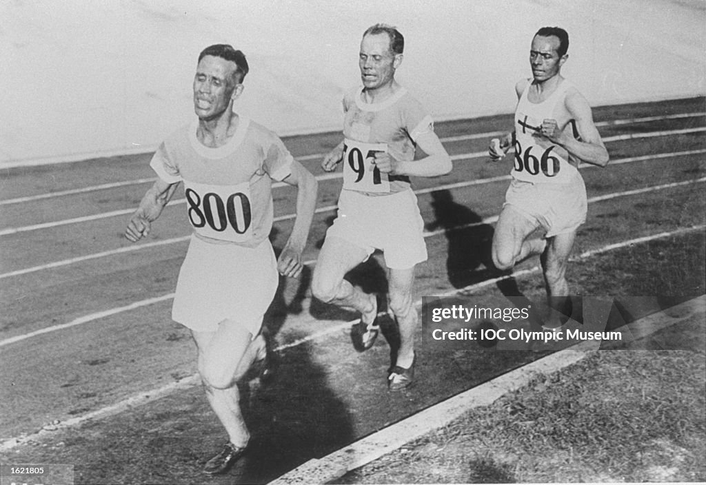 Vilho (Ville) Ritola, Paavo Nurmi and Edvin Wide in action during the 10 000 metres event