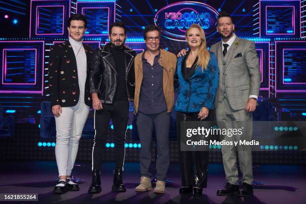 Pablo Chagra, Jose Eduardo Derbez, Miguel Angel Fox, Erika Buenfil and Faisy pose for a photo during the Veo Cómo Cantas Tv show Presentation at...