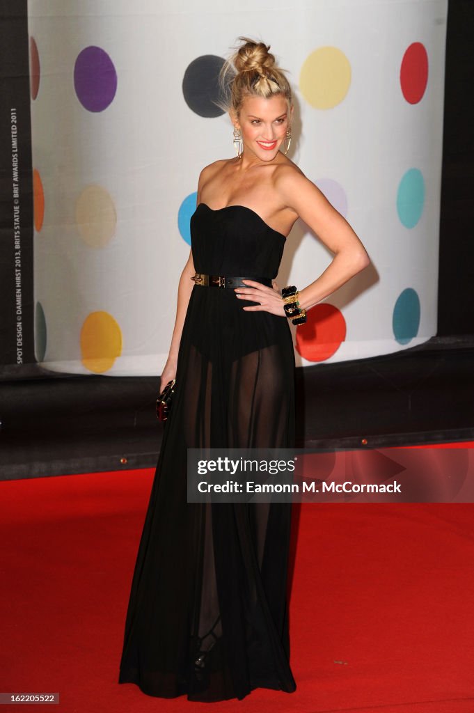 Brit Awards 2013 - Red Carpet Arrivals