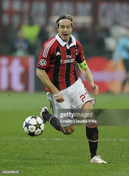 Massimo Ambrosini of AC Milan in action during the UEFA Champions League Round of 16 first leg match between AC Milan and Barcelona at San Siro...