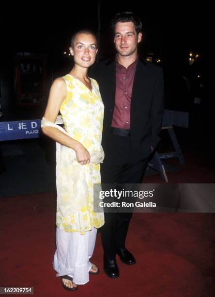 Jeremy Northam attends the premiere of "Mimic" on August 19, 1997 at the Ziegfeld Theater in New York City.