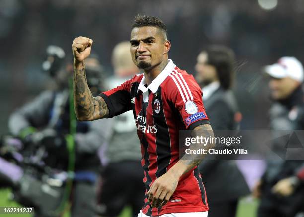 Kevin Prince Boateng of AC Milan celebrates victory at the end of the UEFA Champions League Round of 16 first leg match between AC Milan and...