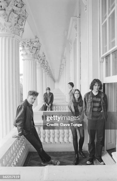 Group portrait of English space rock group Spiritualized, UK, circa 1992. Jason Pierce is second left and Kate Radley is second right.