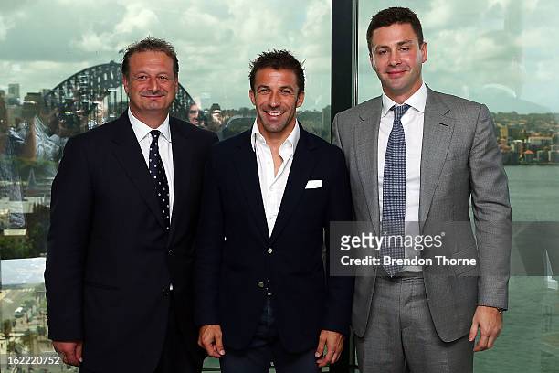 Alessandro Del Piero poses with Sydney FC CEO, Tony Pignata and Sydney FC Chairman, Scott Barlow during an A-League press conference at Gateway...