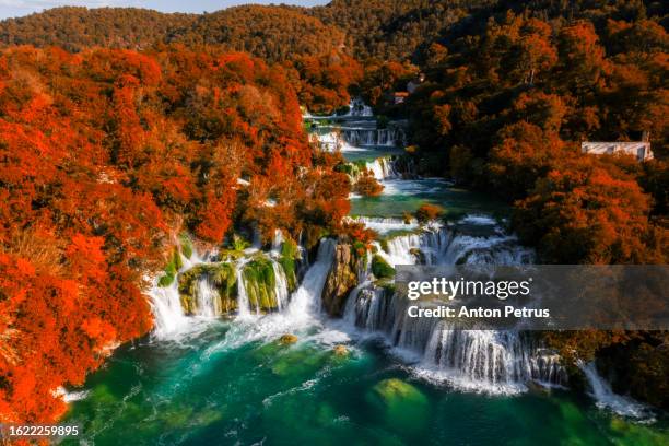 aerial view of skradinski buk waterfall in krka national park at autumn. dalmatia, croatia - nationalpark plitvicer seen stock-fotos und bilder