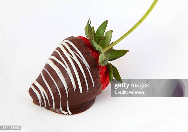 chocolate dipped strawberry - chocolate dipped stock pictures, royalty-free photos & images