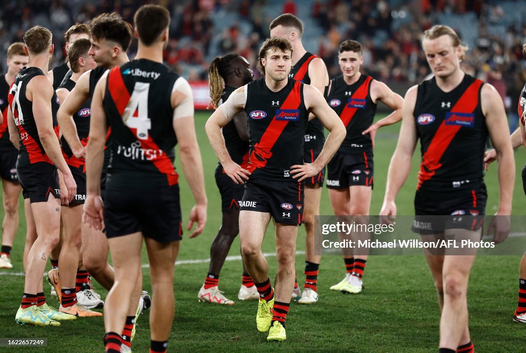 AFL Rd 24 - Essendon v Collingwood