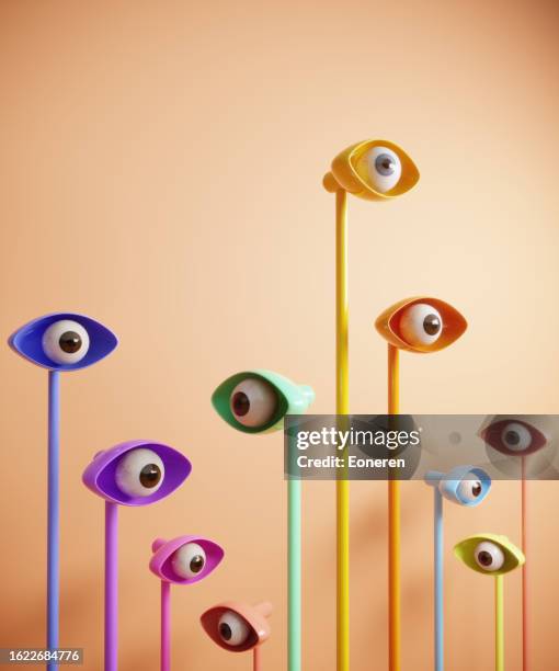 abstract eyes looking around - onafhankelijkheid begrip stockfoto's en -beelden
