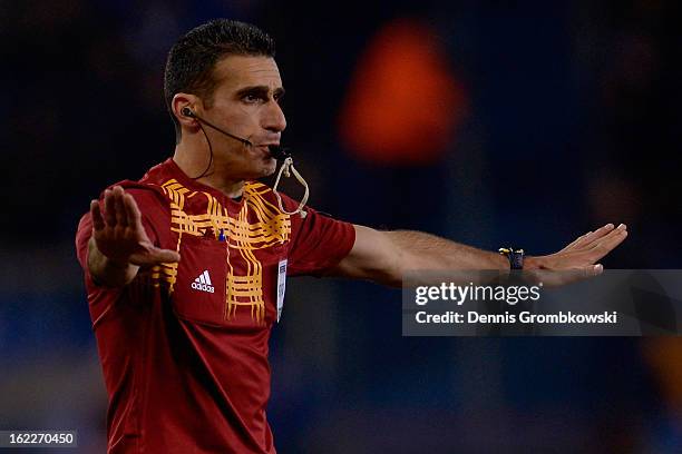 Referee Alon Yefet reacts during the UEFA Europa League Round of 32 second leg match between KRC Genk and VfB Suttgart at Cristal Arena on February...