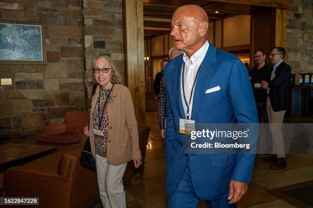 Mihaly Patai, deputy governor of Hungary's central bank, arrives for dinner during the Jackson Hole economic symposium in Moran, Wyoming, US, on...