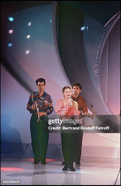 Rock band "Niagara" on "Champs Elysees" TV broadcast set in 1986.