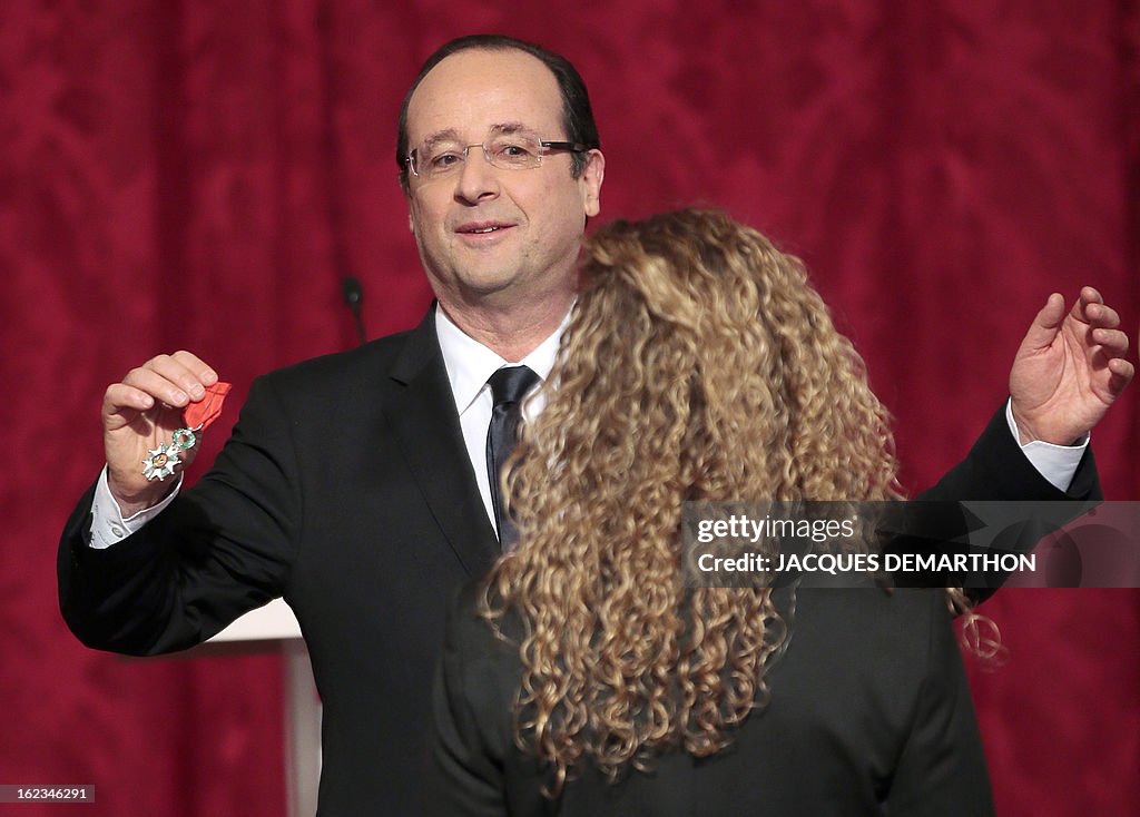 FRANCE-GOVERNMENT-SPORTS-PARALYMPICS-HOLLANDE