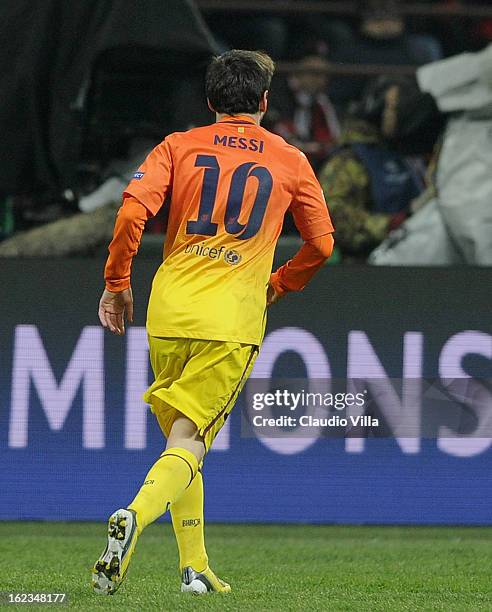 Lionel Messi of FC Barcelona during the UEFA Champions League Round of 16 first leg match between AC Milan and Barcelona at San Siro Stadium on...