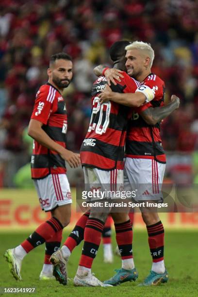 Giorgian De Arrascaeta of Flamengo celebrating his goal with his teammate Gerson da Silva of Flamengo during Copa do Brasil 2023 match between...