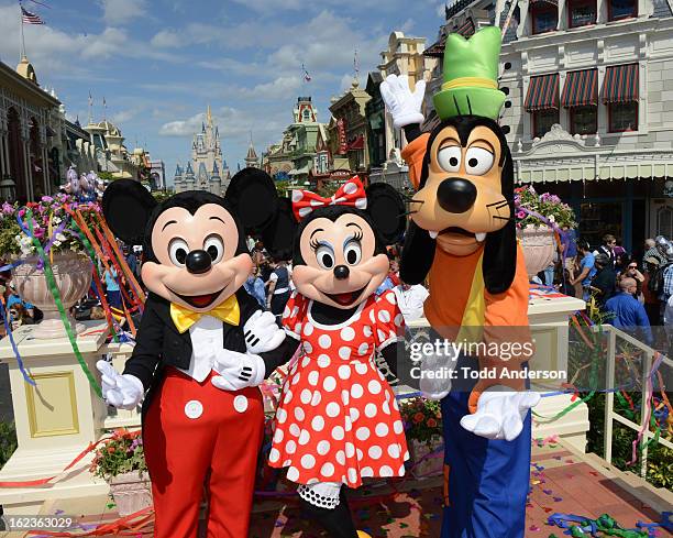With Kelly and Michael” hosts Kelly Ripa and Michael Strahan broadcast four shows from the Magic Kingdom at the Walt Disney World Resort in Orlando,...