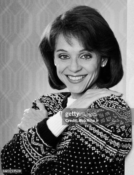 Actress Valerie Harper photo shoot, November 11, 1985 in Los Angeles, California.