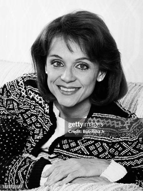 Actress Valerie Harper photo shoot, November 11, 1985 in Los Angeles, California.