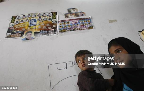 Samuni 53 Al Samuni Photos & High Res Pictures - Getty Images