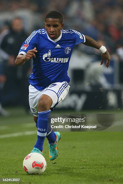 Jefferson Farfan of Schalke runs with the ball during the Bundesliga match between FC Schalke 04 and Fortuna Duesseldorf at Veltins-Arena on February...