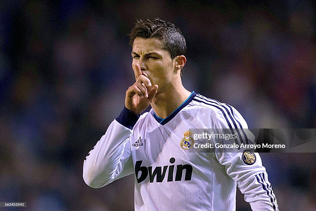 RC Deportivo La Coruna v Real Madrid CF - La Liga