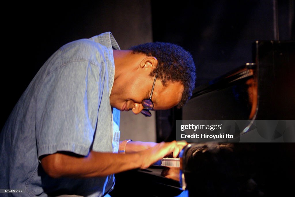 Matthew Shipp