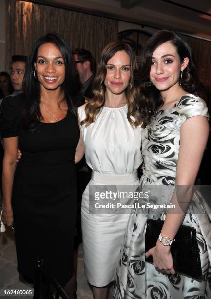 Actresses Rosario Dawson wearing Montblanc Star 4810 in Yellow Gold, Hilary Swank wearing Montblanc Collection Princesse Grace de Monaco in Red Gold...