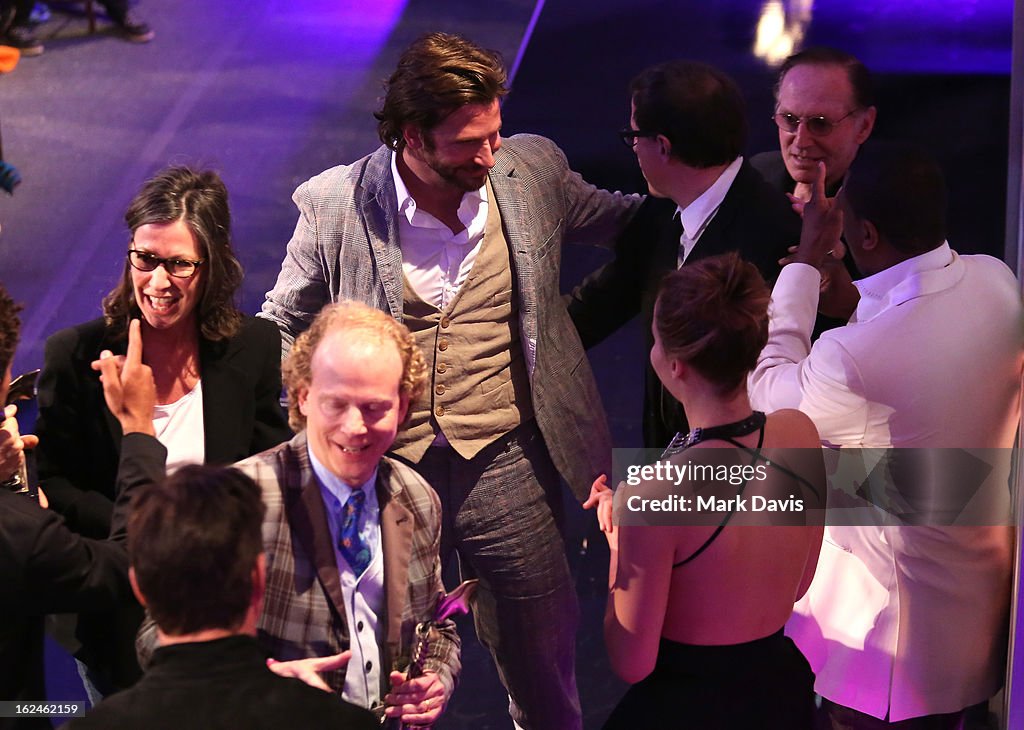 2013 Film Independent Spirit Awards - Backstage And Audience