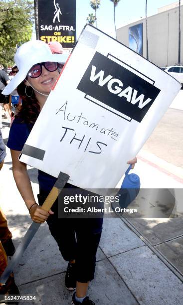 Yeni Alvarez joins members and supporters of SAG-AFTRA and WGA during the WGAW's Latinx Writers Committee and SAG-AFTRA's National Latino Committee...