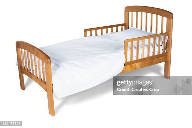 childs bed - bed on white background stock pictures, royalty-free photos & images