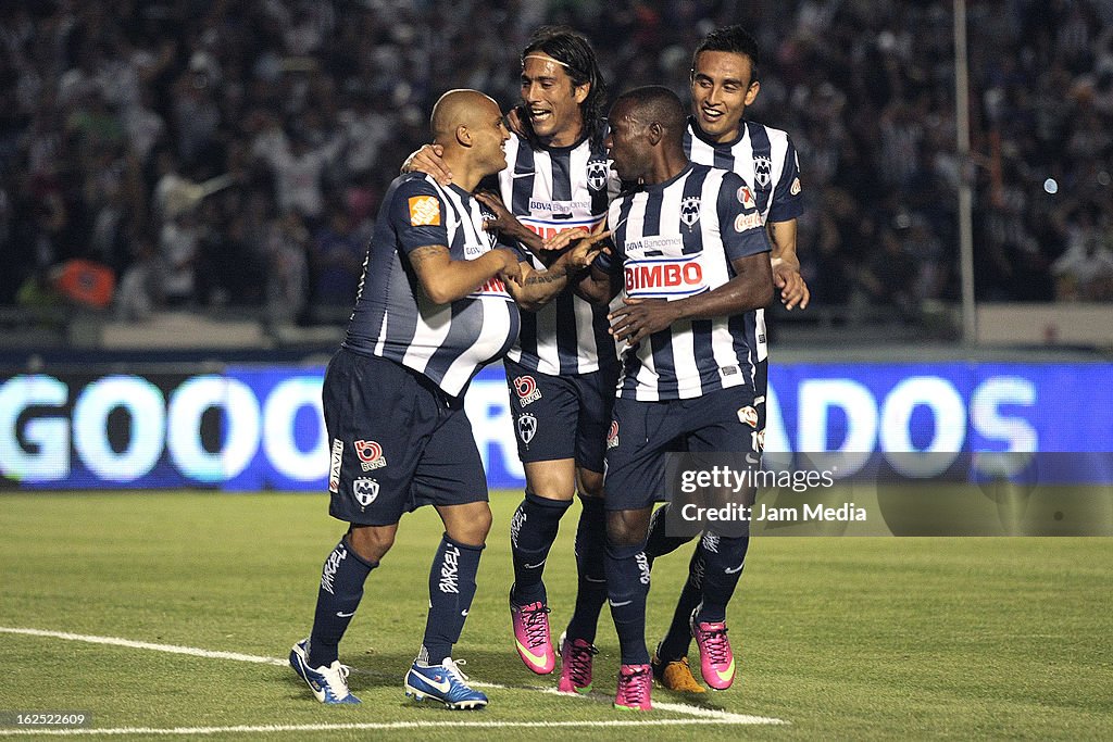 Monterrey v Puebla - Clausura 2013 Liga MX