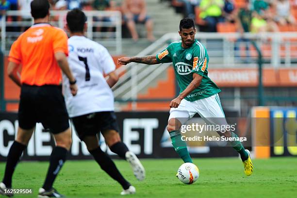 Vilson of Palmeiras in action during a match between Palmeiras and UA Barbarense as part of the Paulista Championship 2013 at Pacaembu Stadium on...