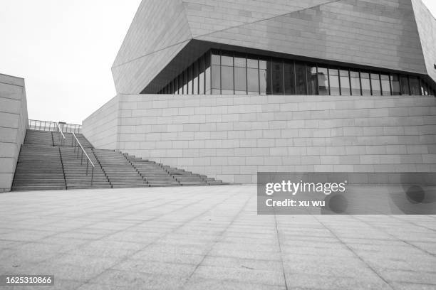 stairs at the entrance of the sports center - stadion tafel stock-fotos und bilder