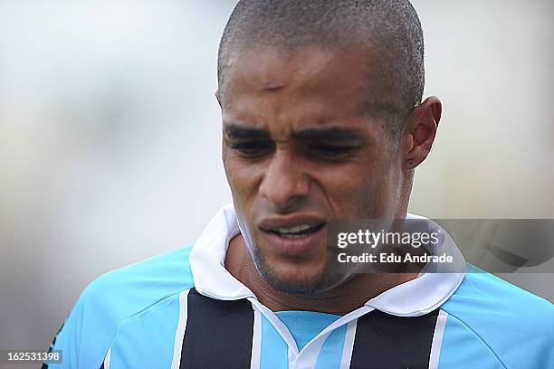 Welliton of Gremio during a match between Gremio and Internacional as part of the Gaucho championship at Centenario stadium on February 24, 2013 in...