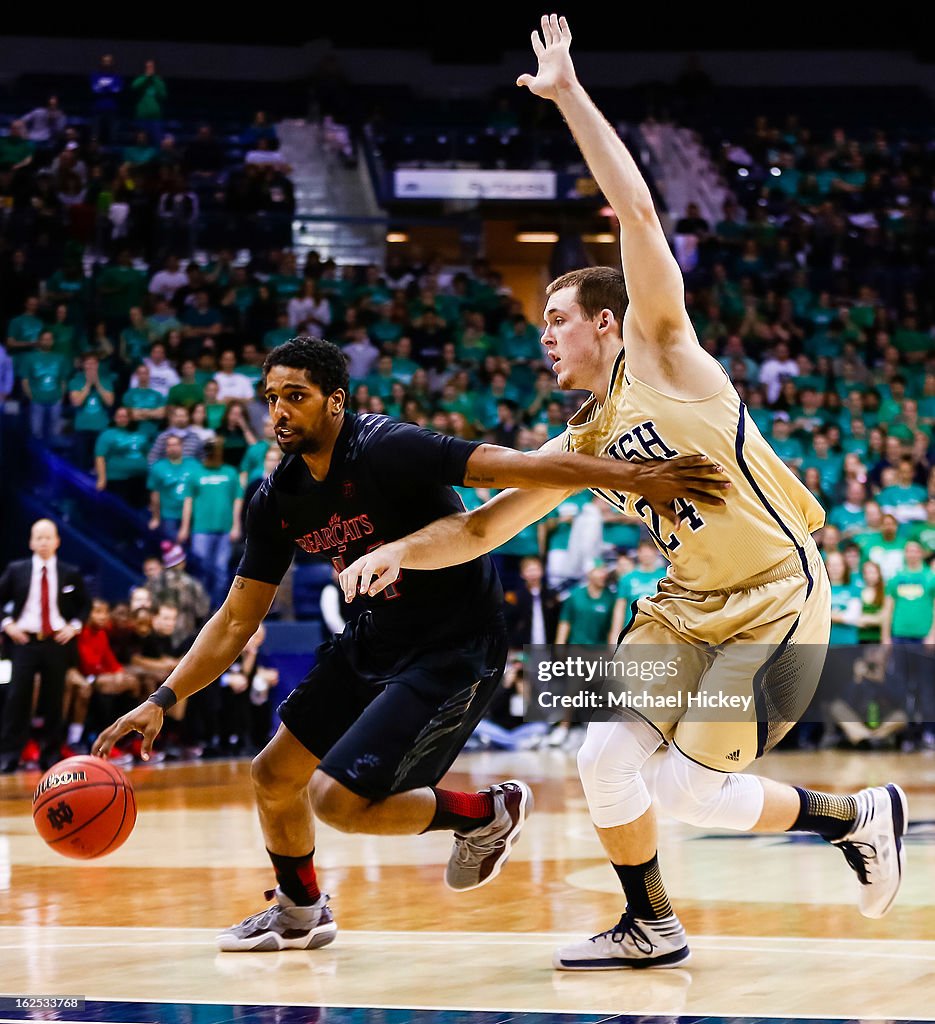 Cincinnati v Notre Dame